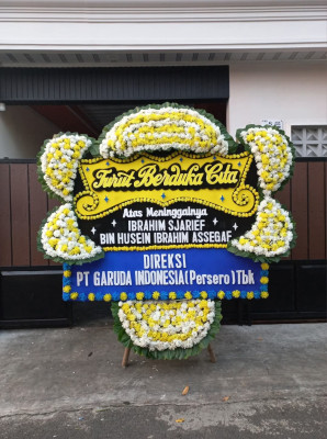 Papan Bunga Duka di Girian Indah
