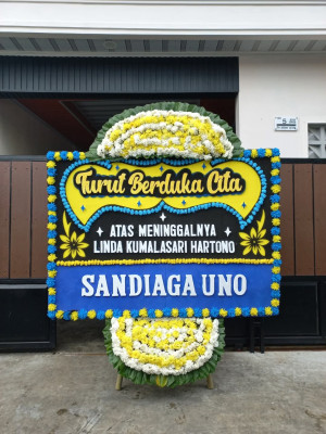 Papan Bunga Duka di Girian Indah